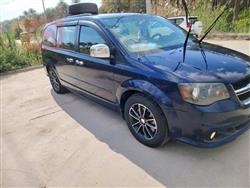 دودج جراند كارافان